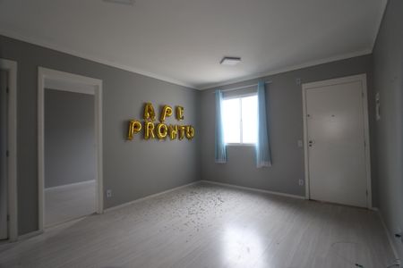 Sala de apartamento para alugar com 2 quartos, 49m² em Jardim da Laranjeira (zona Leste), São Paulo