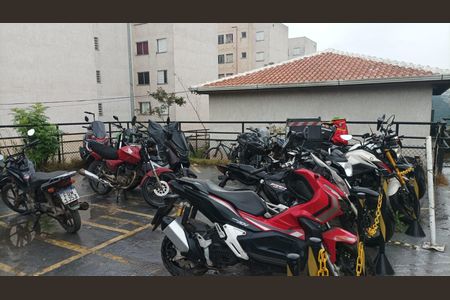 Apartamento para alugar com 49m², 2 quartos e sem vaga Apartamento para alugar com 49m², 2 quartos e sem vagaÁrea comum - Estacionamento