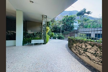 Apartamento para alugar com 56m², 2 quartos e sem vaga