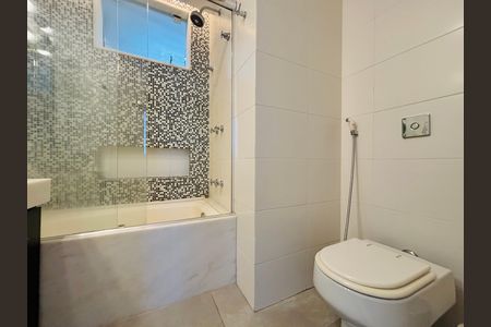 Apartamento para alugar com 56m², 2 quartos e sem vaga