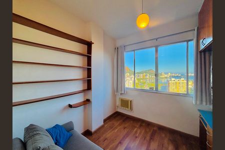 Apartamento para alugar com 56m², 2 quartos e sem vaga
