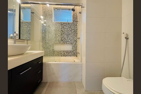 Apartamento para alugar com 56m², 2 quartos e sem vaga