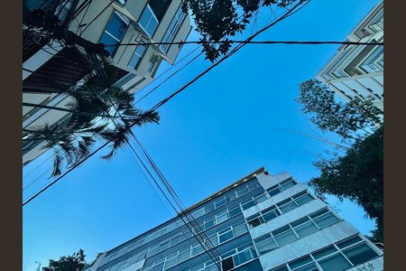 Apartamento para alugar com 56m², 2 quartos e sem vaga