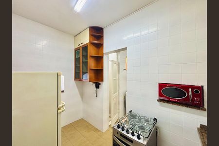 Apartamento para alugar com 56m², 2 quartos e sem vaga
