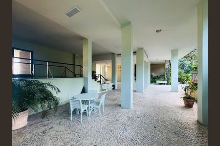 Apartamento para alugar com 56m², 2 quartos e sem vaga