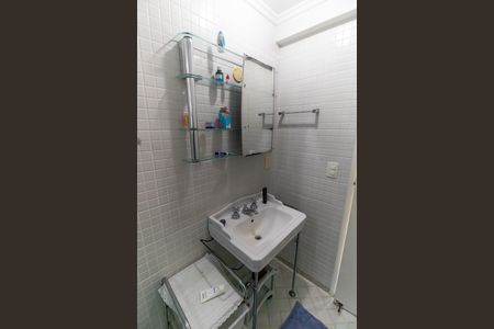 Banheiro da Suíte de apartamento à venda com 2 quartos, 80m² em Santa Rosa, Niterói