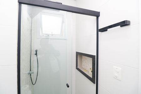 Apartamento à venda com 41m², 2 quartos e 1 vaga Apartamento à venda com 41m², 2 quartos e 1 vagaBanheiro