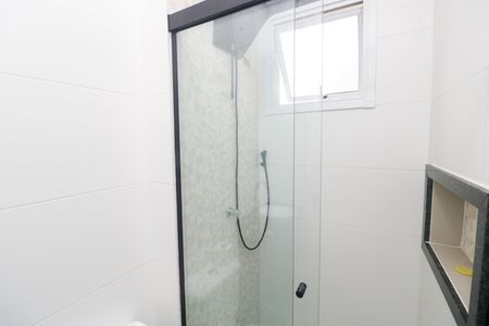 Apartamento à venda com 41m², 2 quartos e 1 vaga Apartamento à venda com 41m², 2 quartos e 1 vagaBanheiro