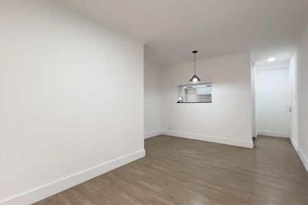 Sala de apartamento para alugar com 3 quartos, 82m² em Jardim Zaira, Guarulhos
