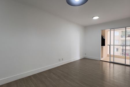 Sala de apartamento para alugar com 3 quartos, 82m² em Jardim Zaira, Guarulhos