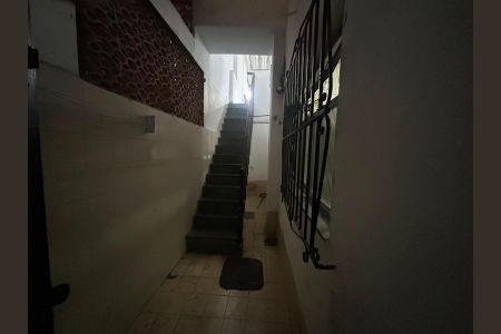 Corredor de casa à venda com 3 quartos, 200m² em Piedade, Rio de Janeiro