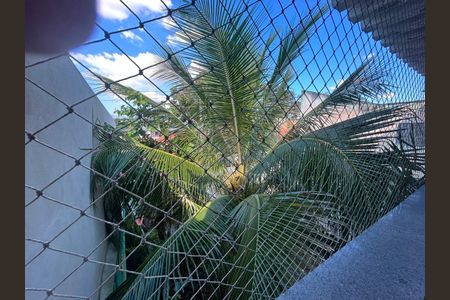 Casa à venda com 200m², 3 quartos e 6 vagas Casa à venda com 200m², 3 quartos e 6 vagasÁrea externa
