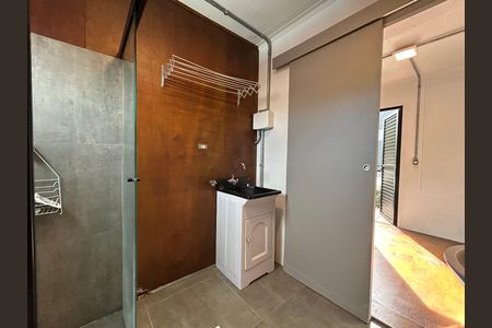 Apartamento para alugar com 35m², 1 quarto e sem vagaBanheiro e área de Serviço