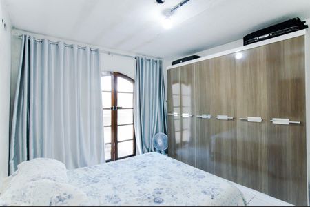 Quarto 1  de casa à venda com 2 quartos, 125m² em Parque Continental Iii, Guarulhos