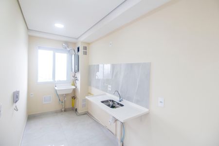 Cozinha de apartamento para alugar com 2 quartos, 44m² em Vila Sul-americana, Carapicuíba