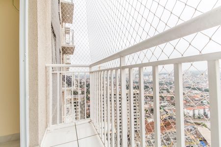 Sacada de apartamento para alugar com 2 quartos, 44m² em Vila Sul-americana, Carapicuíba