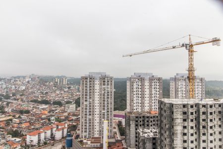Vista da Sacada de apartamento para alugar com 2 quartos, 44m² em Vila Sul-americana, Carapicuíba