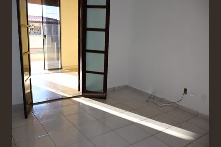 Casa à venda com 68m², 2 quartos e 2 vagasQuarto 1