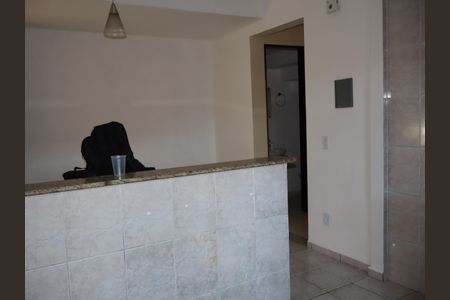 Casa à venda com 68m², 2 quartos e 2 vagasCozinha