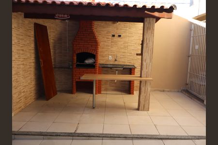 Casa à venda com 68m², 2 quartos e 2 vagasÁrea gourmet