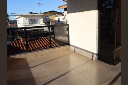 Casa à venda com 68m², 2 quartos e 2 vagasVaranda