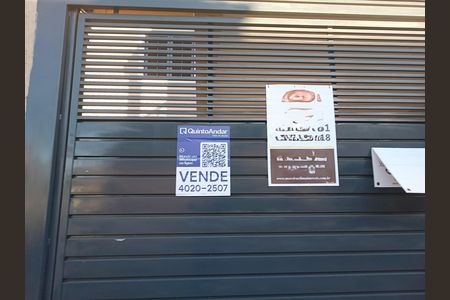 Casa à venda com 68m², 2 quartos e 2 vagas