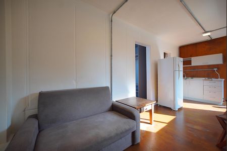 Sala/Cozinha de apartamento para alugar com 1 quarto, 35m² em Lagoa Pequena, Florianópolis