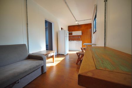 Sala/Cozinha de apartamento para alugar com 1 quarto, 35m² em Lagoa Pequena, Florianópolis