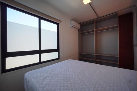 Quarto  de apartamento para alugar com 1 quarto, 35m² em Lagoa Pequena, Florianópolis