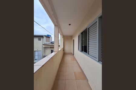 Casa à venda com 195m², 2 quartos e 2 vagas Casa à venda com 195m², 2 quartos e 2 vagasVaranda Quarto 3