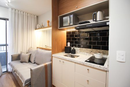 Cozinha de apartamento para alugar com 1 quarto, 24m² em Vila Nova Conceição, São Paulo