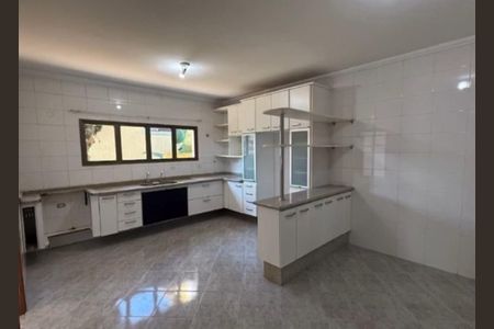 Casa de condomínio à venda com 293m², 3 quartos e 4 vagas Casa de condomínio à venda com 293m², 3 quartos e 4 vagasCozinha