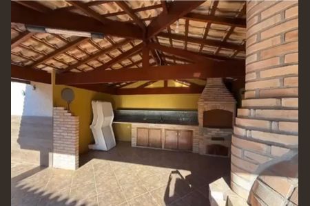 Casa de condomínio à venda com 293m², 3 quartos e 4 vagas Casa de condomínio à venda com 293m², 3 quartos e 4 vagasChurrasqueira