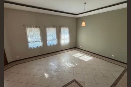 Casa de condomínio à venda com 293m², 3 quartos e 4 vagas Casa de condomínio à venda com 293m², 3 quartos e 4 vagasSala