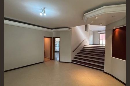 Sala de casa de condomínio à venda com 3 quartos, 293m² em Nova Higienópolis, Barueri
