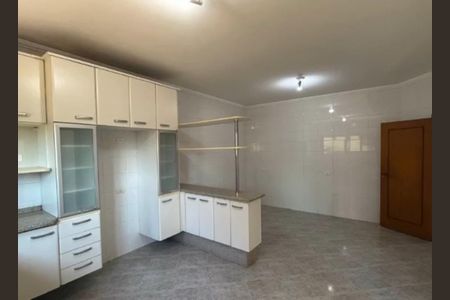 Casa de condomínio à venda com 293m², 3 quartos e 4 vagas Casa de condomínio à venda com 293m², 3 quartos e 4 vagasCozinha