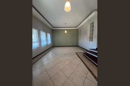 Casa de condomínio à venda com 293m², 3 quartos e 4 vagas Casa de condomínio à venda com 293m², 3 quartos e 4 vagasSala