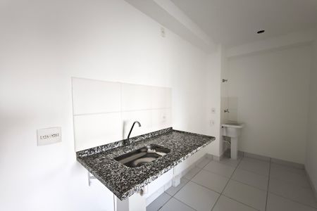 Apartamento à venda com 37m², 2 quartos e 1 vaga Apartamento à venda com 37m², 2 quartos e 1 vagaCozinha