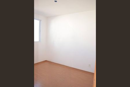Quarto de apartamento à venda com 2 quartos, 59m² em Residencial Canada, Goiânia
