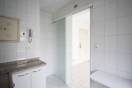 Apartamento à venda com 40m², 1 quarto e 1 vaga Apartamento à venda com 40m², 1 quarto e 1 vagaCozinha