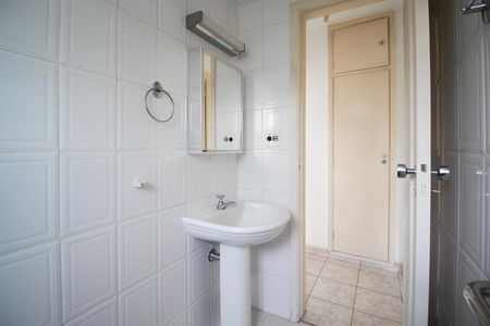 Apartamento à venda com 40m², 1 quarto e 1 vaga Apartamento à venda com 40m², 1 quarto e 1 vagaBanheiro