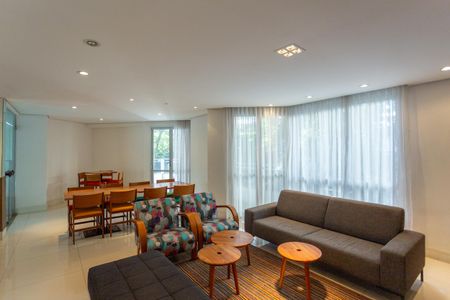 Apartamento à venda com 150m², 4 quartos e 2 vagasÁrea comum - Salão de festas