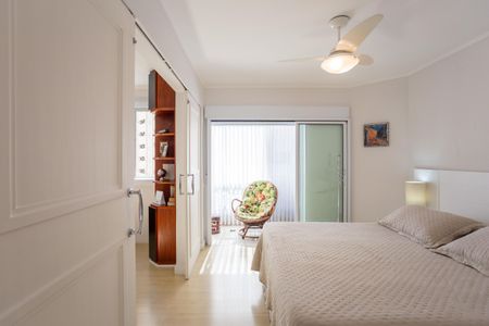 Apartamento à venda com 150m², 4 quartos e 2 vagasSuíte
