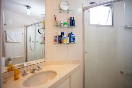 Apartamento à venda com 150m², 4 quartos e 2 vagasBanheiro
