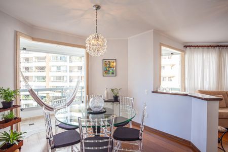 Apartamento à venda com 150m², 4 quartos e 2 vagasSala de Jantar
