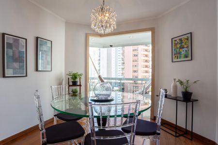 Apartamento à venda com 150m², 4 quartos e 2 vagasSala de Jantar