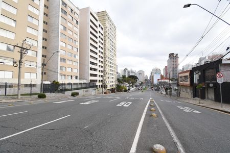 Apartamento para alugar com 64m², 2 quartos e 1 vagaFachada