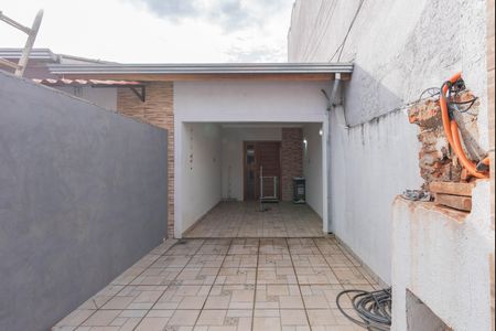 Garagem de casa à venda com 2 quartos, 180m² em Parque Beatriz, Campinas