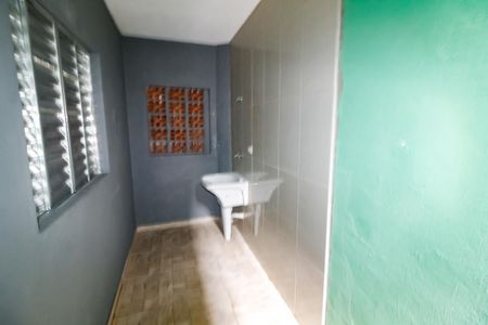 Casa para alugar com 30m², 1 quarto e sem vagaÁrea de Serviço