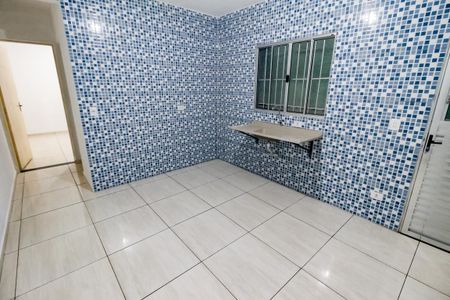 Cozinha de casa para alugar com 1 quarto, 30m² em Jardim Record, Taboão da Serra